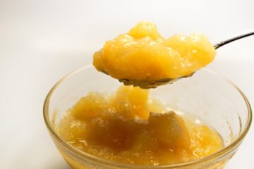 Compote pomme banane à la cannelle vanille et au rhum